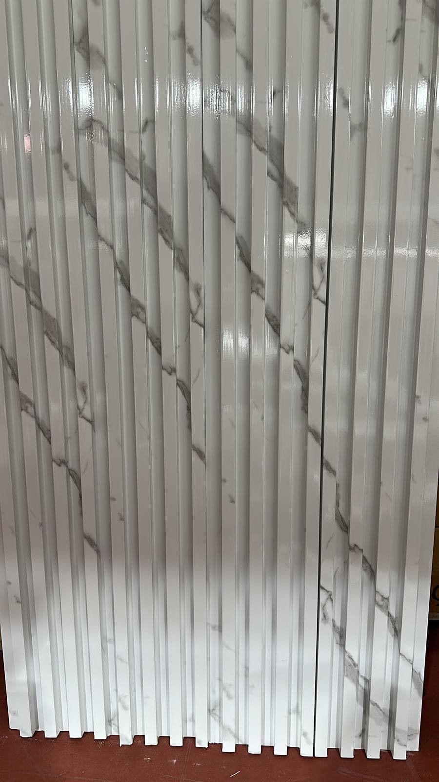 Listón Exterior blanco con vetas gris